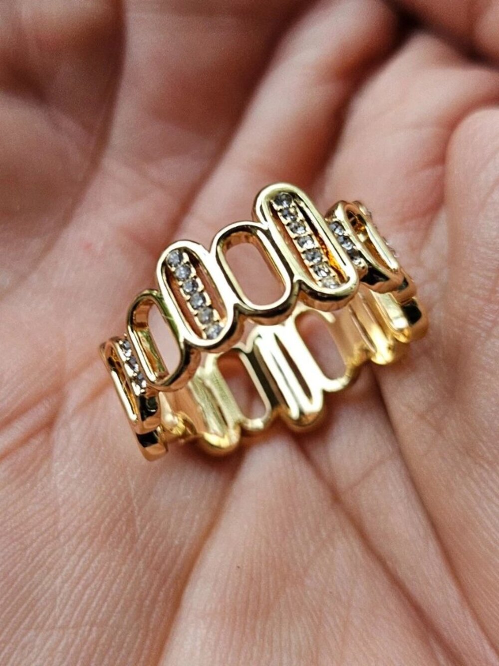Gold Tone Fashion Ring Crystals Accent Fashion Jewelry Finger Ring Size 9 New